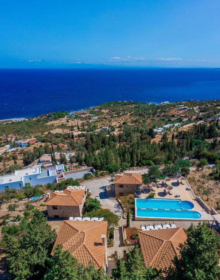 Strofilia Authentic Villas Skinaria Exterior photo