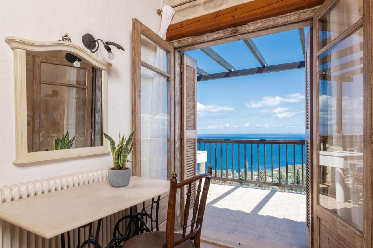 Strofilia Authentic Villas Skinaria Exterior photo