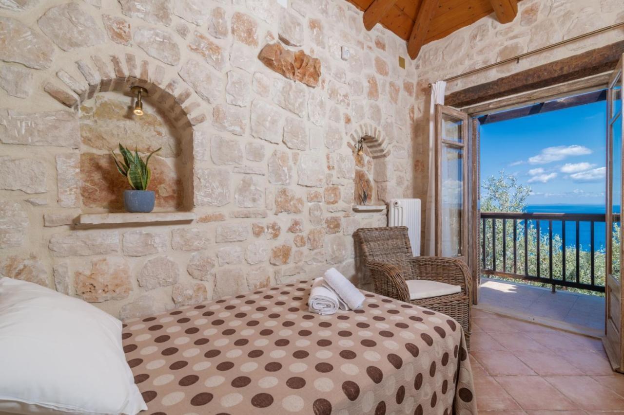 Strofilia Authentic Villas Skinaria Exterior photo