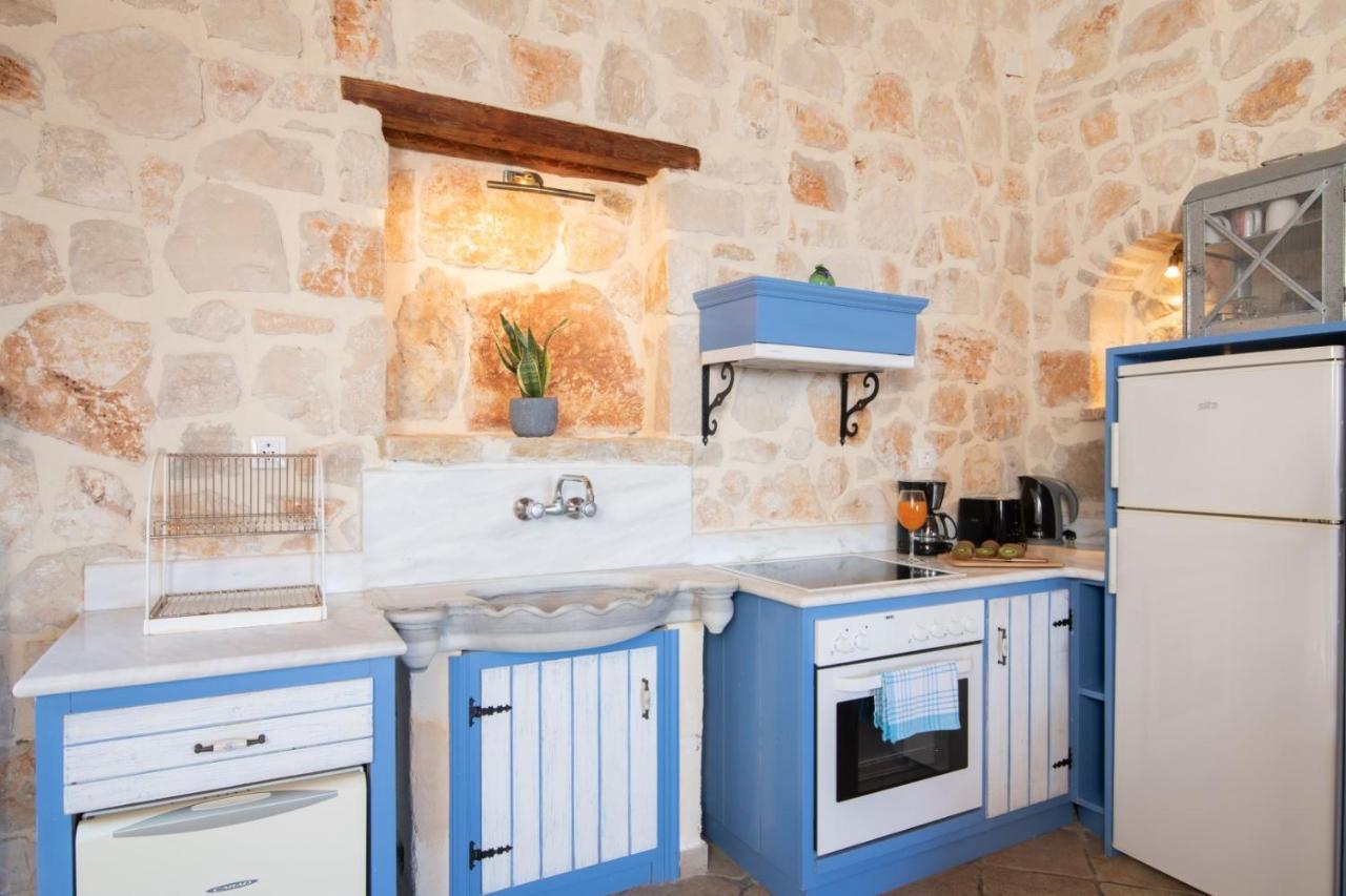 Strofilia Authentic Villas Skinaria Exterior photo